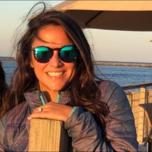 Meet your Posher, Teresa